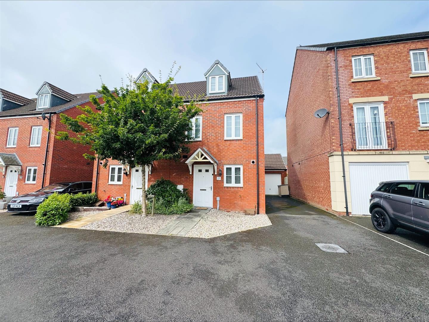 Heol James Gravell, Llanelli, SA15 4BX